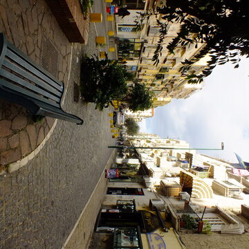 Via Leopardi in Fuorigrotta